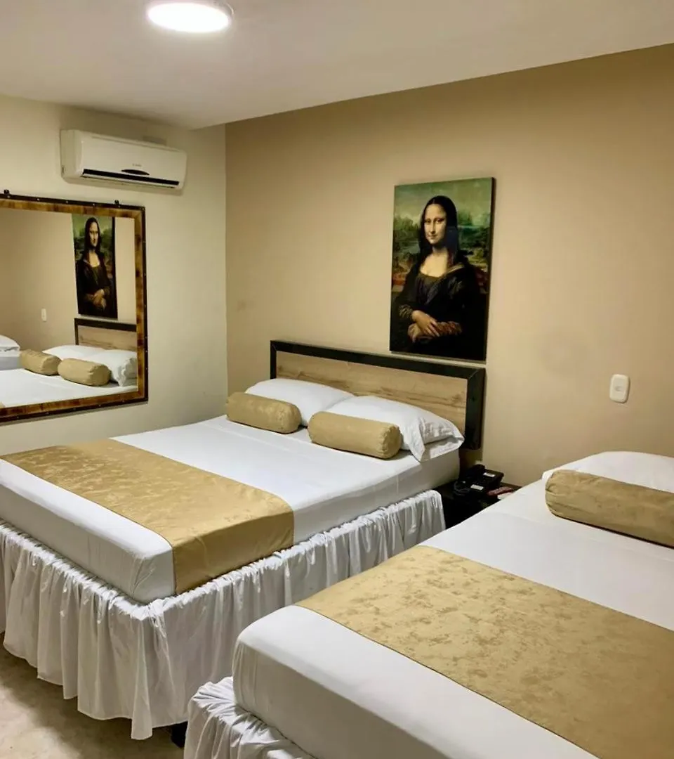 Hotel Bisou Cali