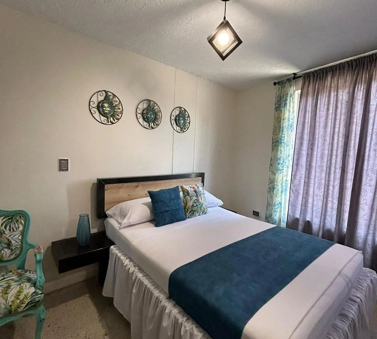 Hotel Bisou Cali 2*,